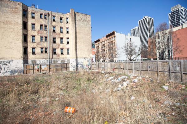 Desolate land in Harlem.